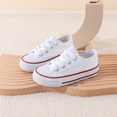 <p data-mce-fragment="1">These Rock &amp; Joy branded white lace up ankle trainers are perfect for both boys and girls. Suitable for any spring and summer outfit, these designer-inspired shoes are an essential addition to any wardrobe. Keep your child stylish and comfortable with these must-have trainers.</p>