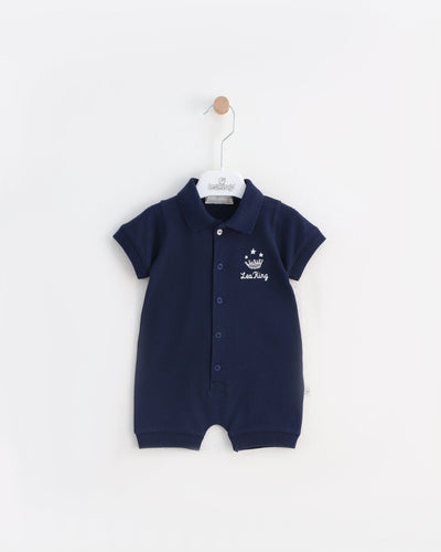 <p>Introducing the Leo King navy blue short sleeve romper for baby boys - a stylish and functional outfit perfect for spring and summer. This high-quality branded romper features a button down front and collar detail and is available in sizes 1-3 months up to 9-12 months, making it a must-have for your little one's wardrobe.</p>