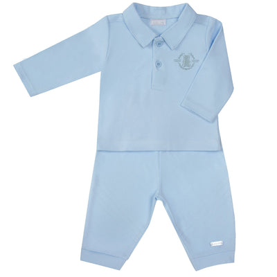Amore branded boys blue two piece set, crafted from quality materials for superior durability and comfort. This two-piece set includes a long-sleeve top with collars and button fastening with teddy embroidery detail and elasticated waistband trousers. Available in sizes 0-3 month up to 18-24 month.
