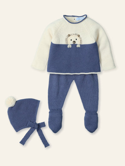 Boutique Mac Ilusión baby boys beige and blue knitted outfit with embroidered hedgehog