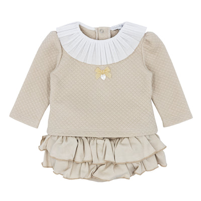 Discover our latest edition from our Autumn Winter collection - Girls Caramel Jam Pant Set by Blues Baby. This elegant two-piece ensemble showcases a lovely caramel hue, ideal for your young one. Boasting a size range of 3 months to 4 years, this set also includes a charming white frill around the neckline. Complete the look for your little girls with our little sister big sister matching option.