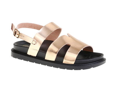 <p data-mce-fragment="1">Introduce your girl to these stylish Doremi branded champagne colour summer sandals, perfect for the warmer seasons. With an eye-catching ankle strap design and flat sole, these sandals are both fashionable and comfortable. Let her stand out in the crowd with these elegant champagne sandals from our spring summer collection.</p>