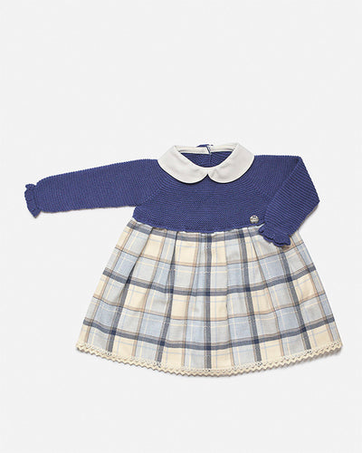 This elegant Juliana girls blue & beige checked winter dress is designed with long sleeves and a subtle checked print design, crafted for winter warmth and style. It's perfect for special occasions, available from 3 months to 4 years old.