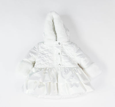 Keep your little one warm in this Mintini Baby white winter coat. Crafted with a cosy fur-lined hood and sleeves, this coat will keep your little princes warm and comfortable in colder temperatures. Available in sizes ranging from 3 months to 24 months.