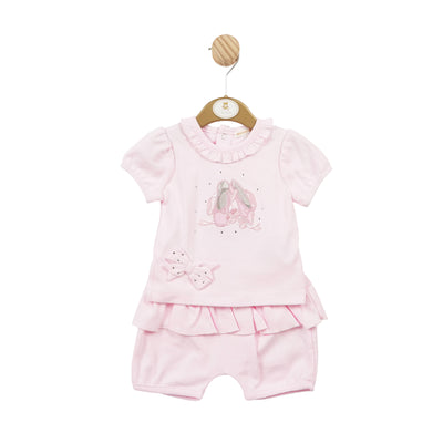 This two piece set by Mintini Baby is a must-have for your little girl's summer wardrobe. Adorned with a charming ballerina motif and finished in a pretty pink hue, this top and bloomer shorts set is both stylish and comfortable. Available in sizes 3 months to 24 months.