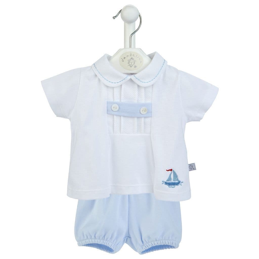 <p>This boys little boat cotton top & shorts set is the perfect outfit for any little sailor. Made with 100% cotton and pique pleats on the chest with button details, this set is both comfortable and stylish. The Peter Pan collar and sailboat applique add charming details, while the 4 popper down back makes for easy dressing. Available in sizes newborn up to 12-18 months.</p>