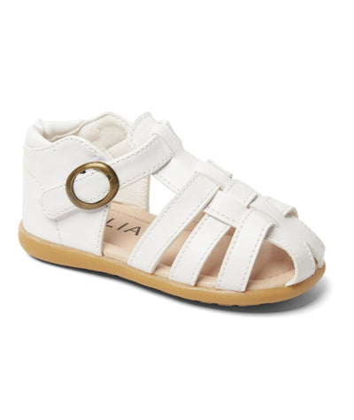 These boys white matt summer shoes are perfect for summer adventures. These stylish sandals feature a cushioned inner sole for all-day comfort and a hard sole bottom for durability. The white matt finish adds a touch of sophistication to any outfit. Keep your little one stylish and comfortable all summer long!