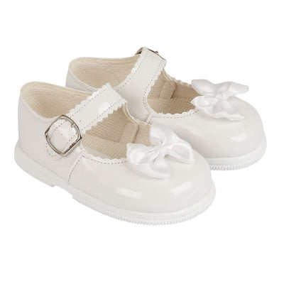Early Days - Baypods White Girls First Walker Shoes with Bow Detail - H505 - Kidz Emporium 
